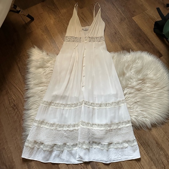 REFORMATION Shelly Dress In Ivory - Picture 5 of 12